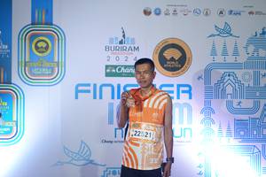 BIB: 
                            <button type="button" onclick="openModal(23597968)" class="btn btn-primary btn-sm float-right btn-popup" data-toggle="modal" data-target=".modal-high-quality">
                        <i class="fas fa-shopping-cart"></i> Add to Cart
                    </button>
                                            <button type="button" onclick="isThisMe(23597968, true)" class="btn btn-success btn-sm float-right btn-popup btn-isme hidden" data-toggle="tooltip" data-placement="bottom" title="นี่คือรูปของคุณใช่ไหม คลิกที่นี่เพื่อเอาเข้าอัลบั้ม">
                        <i class="fas fa-plus"></i> Add to album
                    </button>
                    <button type="button" onclick="isThisMe(23597968, false)" class="btn btn-warning btn-sm float-right btn-popup btn-isnotme hidden">
                        <i class="fas fa-ban"></i> Remove from album
                    </button>